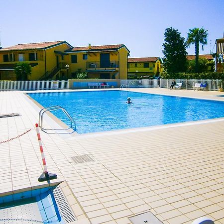 Villaggio Cristina 2 - Agenzia Cocal Caorle Exterior photo